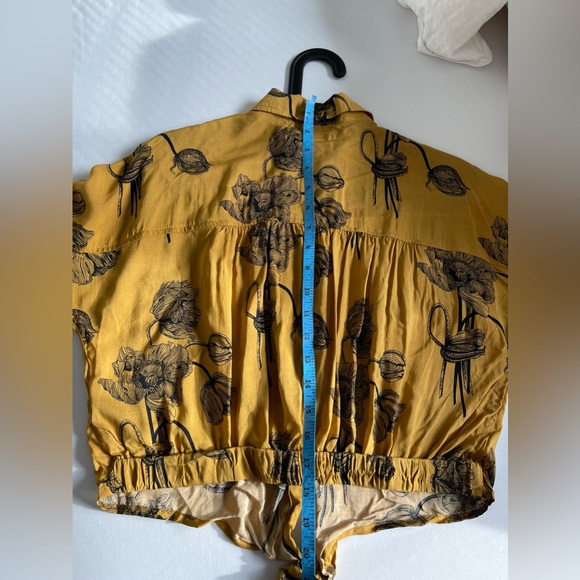 Urban Outfitters Shirt Top New - Picture 4 of 5